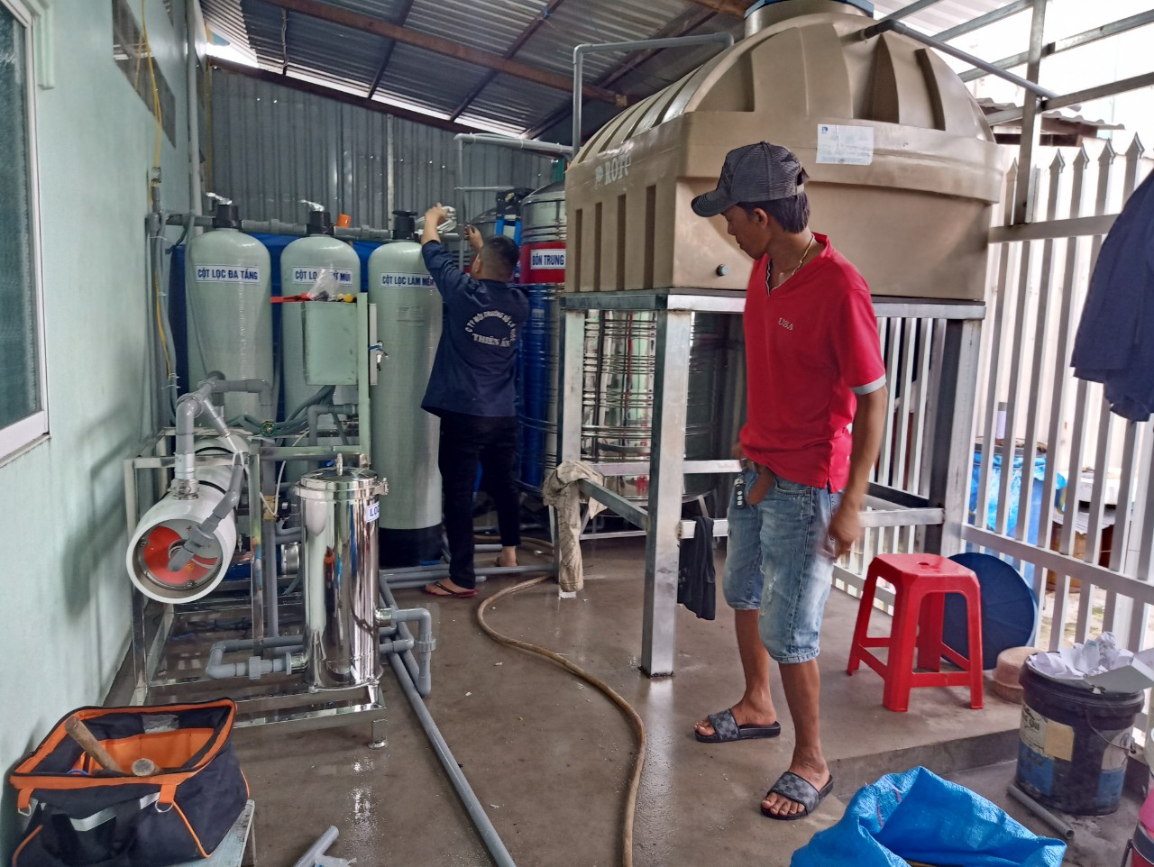 Lắp đặt hệ thống sản xuất nước đóng bình, đóng chai ở Rạch Giá